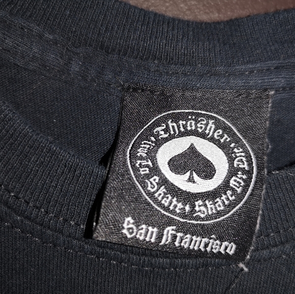 T-shirt - Picture 4 of 4